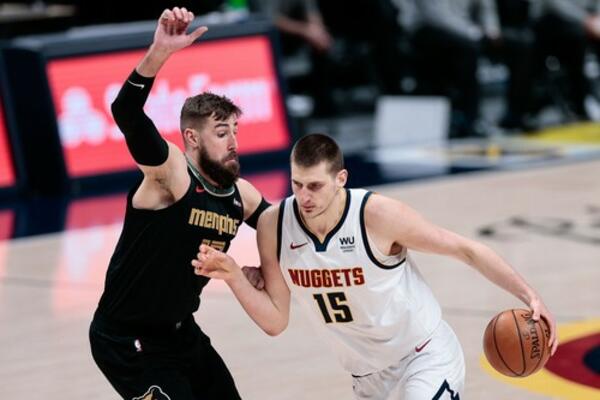 DENVER IZGUBIO, JOKIĆ PRIČAO O TITULI: Ne kalkulišemo NIŠTA!