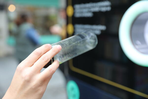 PRIHVAĆENA GRAĐANSKA INICIJATIVA! Uvođenje NAKNADE za vraćene plastične boce u EU