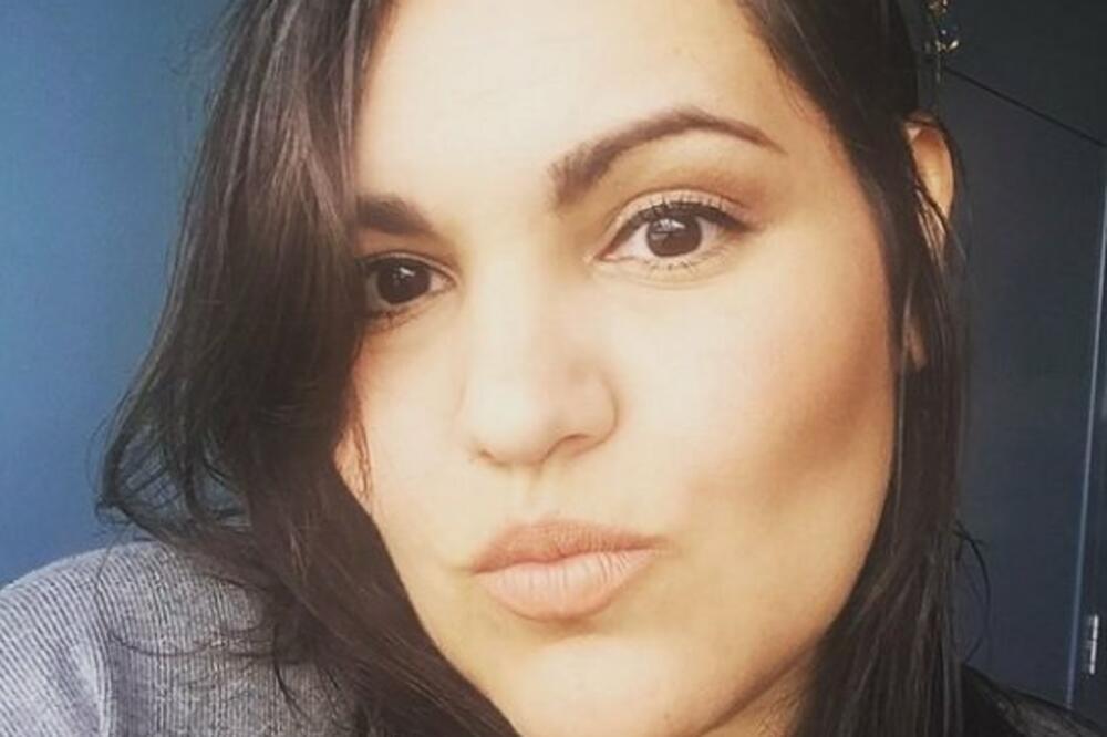 DIJANA TAKSIRALA, PA POKUPILA 2 MOMKA: Posle ŽESTOKE NOĆI, doživela je BRUTALNO BUĐENJE!