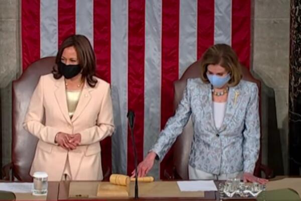 NIJEDAN PREDSEDNIK NIJE IZGOVORIO OVO, A BILO JE VREME: Bajden saopštio da su Haris i Pelosi ušle u istoriju!