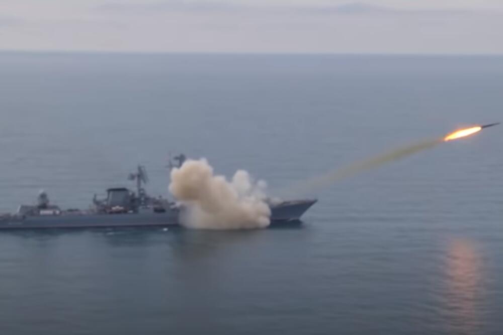RUSI TUKLI NOVIM ORUŽJEM NA CRNOM MORU: Upravo je saopšteno, bilo je ZASTRAŠUJUĆE, postoji i SNIMAK! (VIDEO)