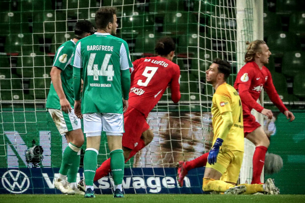 STRAŠNA DRAMA, TRI GOLA U PRODUŽECIMA: Forsberg golom u 121' doneo Lajpcigu drugo finale! (VIDEO)