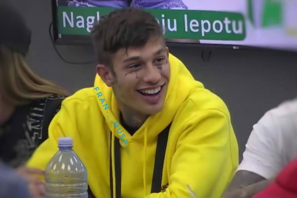 TUŽNO: Fran priča o svojim psima, a ne zna da mu je Simba otvoran! (VIDEO)