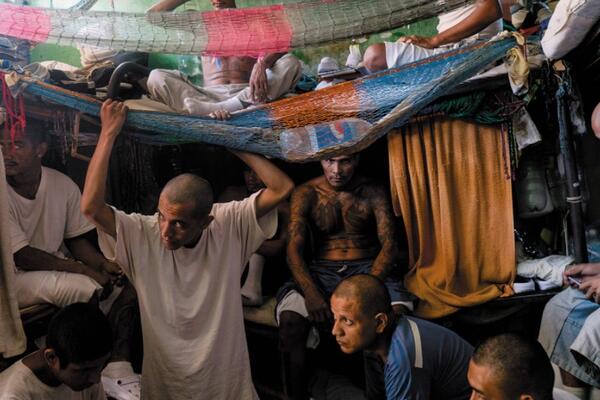 JEZIVO: Šta se krije iza najveće ulične bande u Americi?