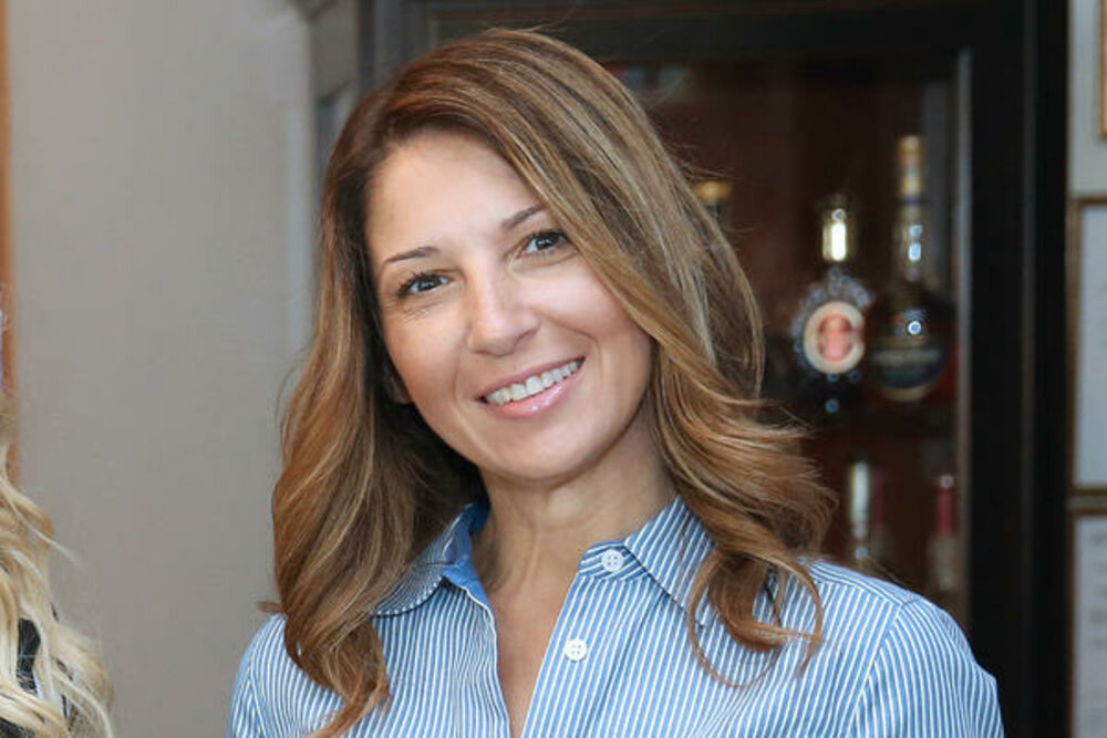 OPA BATO! SANJA MARINKOVIĆ BEZ PARDONA OTKRILA KAKVOG MUŠKARCA VOLI U ...