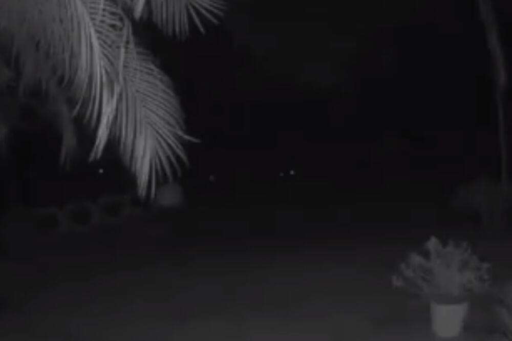 NEOBIČAN PRIZOR SA FLORIDE OSTAVLJA BEZ DAHA: Mnogi uvereni da je u pitanju NLO! (VIDEO)