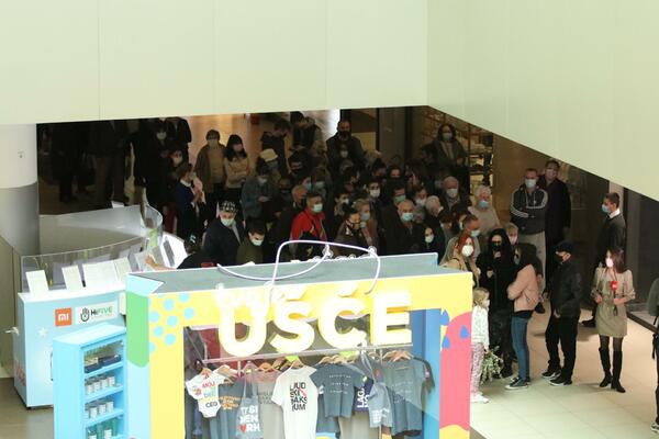 TC UŠĆE SE USIJAO OD LJUDI: Imunizovano više od 2.600 građana, otvaraju se novi punktovi u još TRI TRŽNA CENTRA