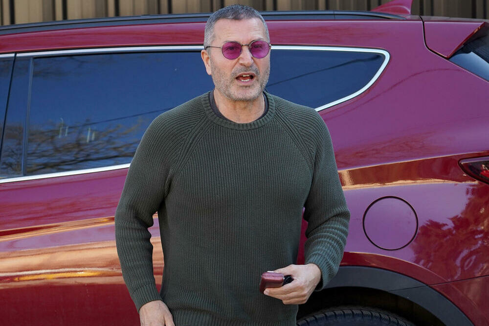 Đole i Gagi Đogani odrasli su u bedi i siromaštvu: Ovo je njihova trošna kuća u kojoj su živeli, uslovi su jezivi