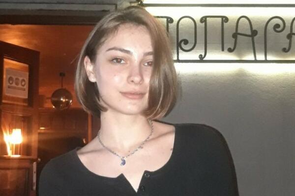 DEVOJKA (20) NESTALA U BEOGRADU: Jutros krenula na posao i od tad joj se gubi svaki trag (FOTO)