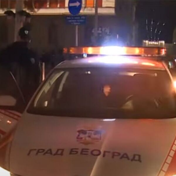 SANKCIONISANO PET OSOBA ZBOG KOVID SERTIFIKATA: Komunalna policija prekontrolisala 120 objekata