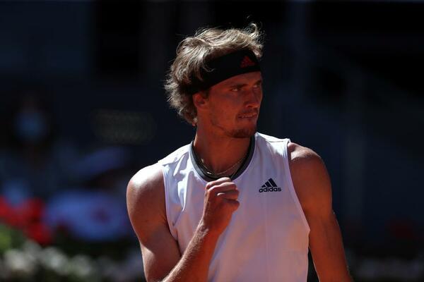 ZVEREV ŠOKIRAO MADRIĐANE: Nadal izgubio i kod kuće, ne liči na sebe pred Garos!