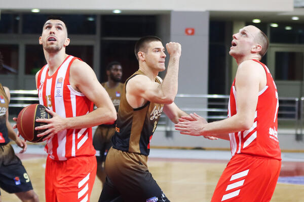 IGOKEA UZVRATILA UDARAC! Zvezda bez šuta, nije mogla da stigne rani zaostatak, serija se seli u BEOGRAD! (VIDEO)