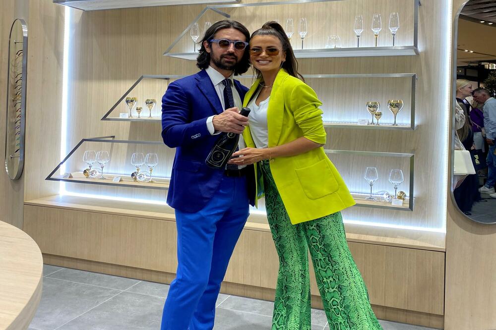 MILICA PAVLOVIĆ EKSKLUZIVNO ZA ESPRESO: Uskoro pravi nešto VELIKO, otkrila i zašto joj se život promenio 6.maja!