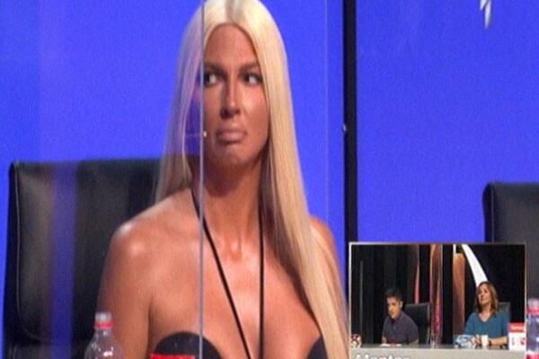 KARLEUŠA ŽESTOKO ISPROZIVALA KEBU: Takmičar pevao njegovu pesmu, odmah je morala da REAGUJE!