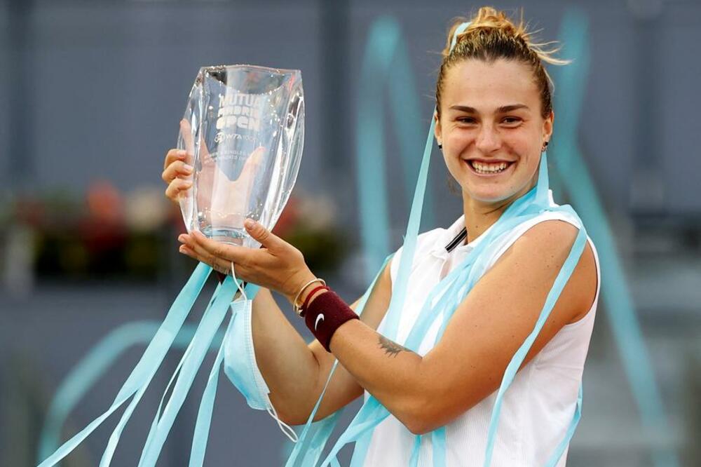 REVANŠ SABALENKE: Beloruskinja savladala prvu teniserku sveta i osvojila desetu titulu, prvi Masters!