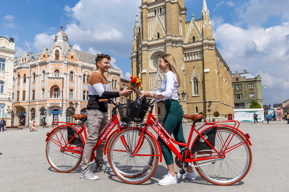 Točak sreće se široooko okreće! Učestvuj u Neoplanta široooko nagradnoj igri i osvoji Capriolo bicikl
