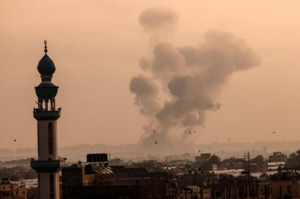 NASTAVLJENI SUKOBI: Desetine raketa iz Gaze, Izrael uzvratio!
