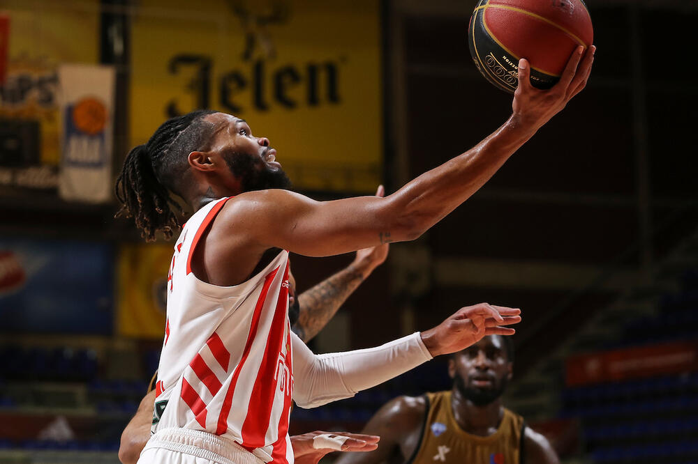 PONOVO KOD TRINKIJERIJA: Volden i zvanično postao novi košarkaš Bajerna!