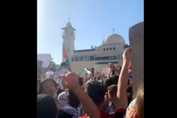 ŽESTOKI NAPAD HAMASA! Palo 130 raketa na Tel Aviv - među poginulima i deca (VIDEO)