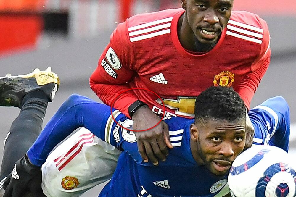 NOVA MODA U PREMIJER LIGI: Igrači nose "pametne" SATOVE? Da znaju koliko da odugovlače?!