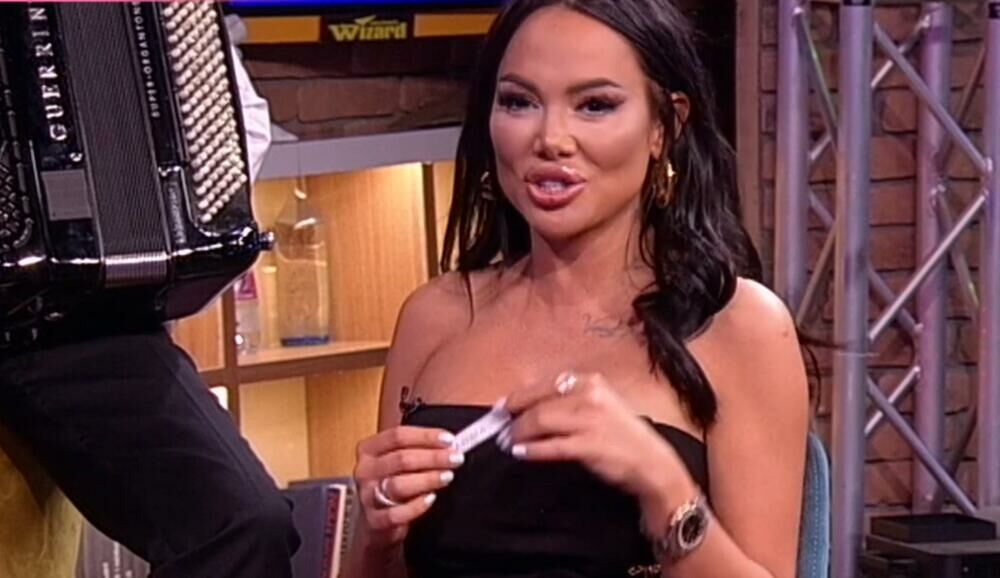 Tamara Đurić, Anđela Veštica