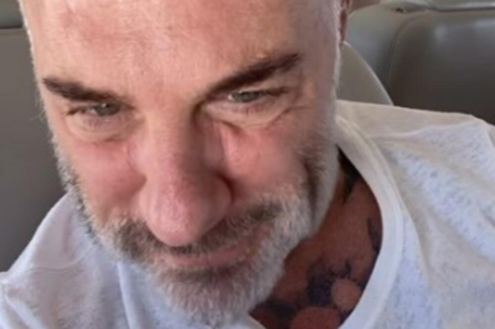 HVALA SRBIJO, VIDIMO SE KAD BUDEM DOLAZIO NA DRUGU DOZU: Italijanski plejboj se javio iz aviona, objavio snimak