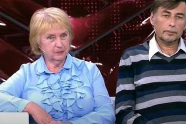 OSTAVIO ŽENU I OŽENIO TAŠTU, A RAZLIKA IZMEĐU NJIH JE 23 GODINE: Zanemećete od reči koje je majka uputila ćerki!