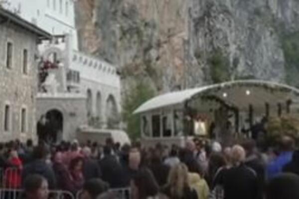 DANAS SE NA OSTROGU SVAŠTA DEŠAVALO: Pogledajte snimak i uverite se sami (VIDEO)