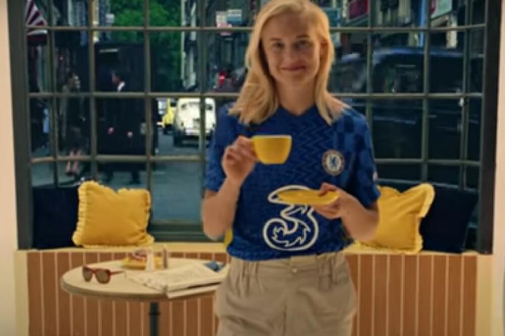 PLAVCI SU OBRNULI IGRICU: Novim dresom se vraćaju u ŠEZDESETE GODINE prošlog veka - "It's a Chelsea thing"! (Video)