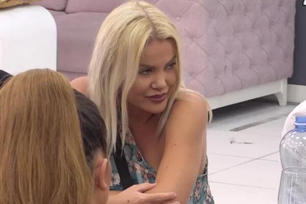 SANJA OTKRILA DA LI ĆE ZADRŽATI FILIPOVO DETE! ON VAN SEBE, 'SAMO MU JOŠ TO FALI': Volela bi da bude dečak! (VIDEO)