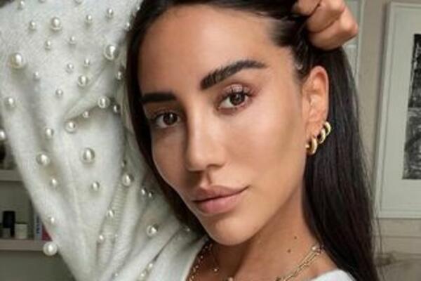 EVO KO LJUBI SRPSKU BLOGERKU! KRILA GA JE KAO ZMIJA NOGE: Sada je sve OBELODANJENO!