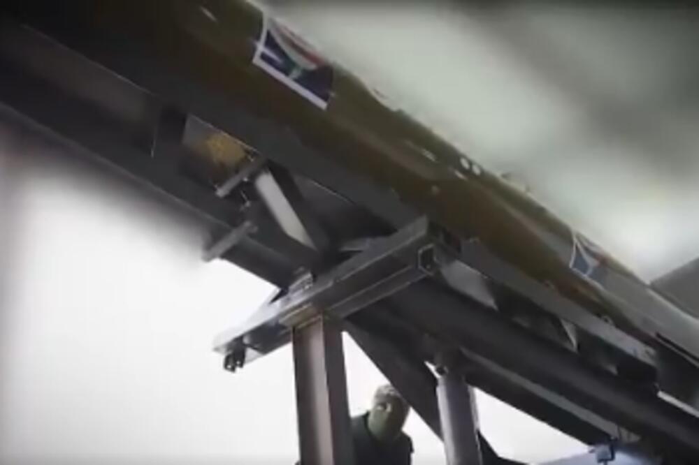 HAMAS POSLAO VIDEO PREDSTAVLJANJA RAKETE AJAŠ 250: Njom je izvršen NAPAD na Tel Aviv i Haifu (VIDEO)