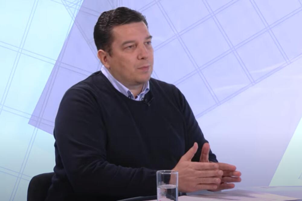 SRBINOV PREDIZBORNI PLAKAT ŠOKIRAO HRVATE: To što je na ĆIRILICI im je NAJMANJI PROBLEM!