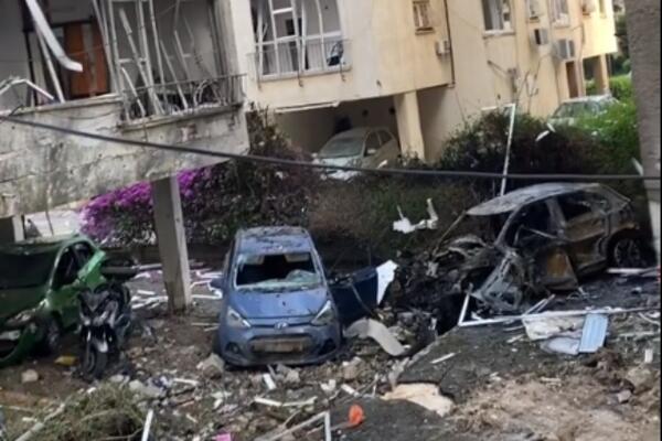 IZRAELSKA AVIJACIJA UNIŠTILA HAMASOVO SKLADIŠTZE ORUŽJA: Sukobi između Izraesla i Palestine postaju kritični