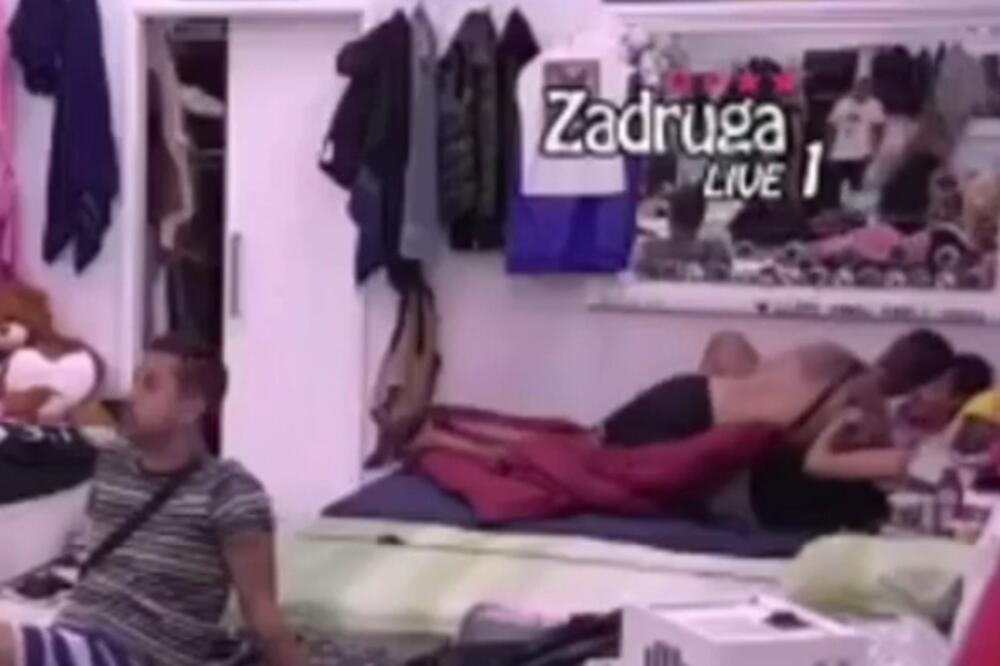 TOMOVIĆU NEĆE BITI DOBRO: Paula u Vladimirov krevet privela njegovog ljutog neprijatelja, pa se ŽVALAVILI!