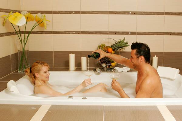 OVO JE NAJVEĆA FANTAZIJA SVAKE ŽENE: 19 žena otkrilo šta žele od svog partnera