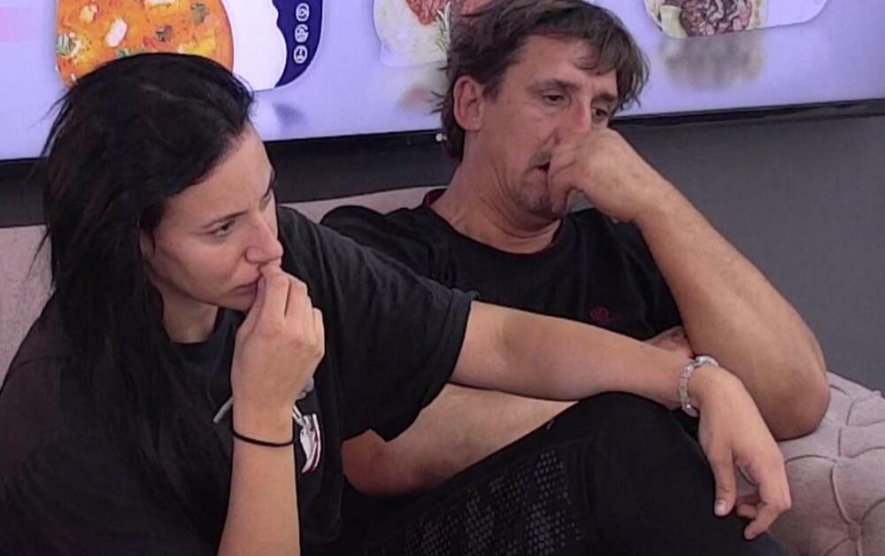 "SMLATITI G**NA ZA SVA VREMENA!" Željko Mitrović DOKRAJČIO BIVŠE RADNIKE! Dao im OTKAZE, a sad ih MATIRAO