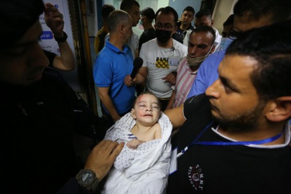 BEBA PRONAĐENA U RUŠEVINAMA ISPOD TELA SVOJE MRTVE MAJKE: Izraelske bombe ubile ČETVORO DECE u porodici Abo Hatab