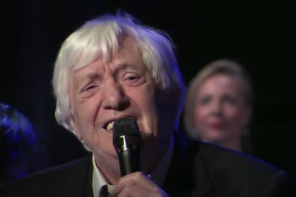 DOŽIVEO JE MOŽDANI UDAR NA BRENINOM KONCERTU, IŠAO JE NA TEŽAK FAKULTET, A TO NIJE SVE: Njegov život je kao KNJIGA