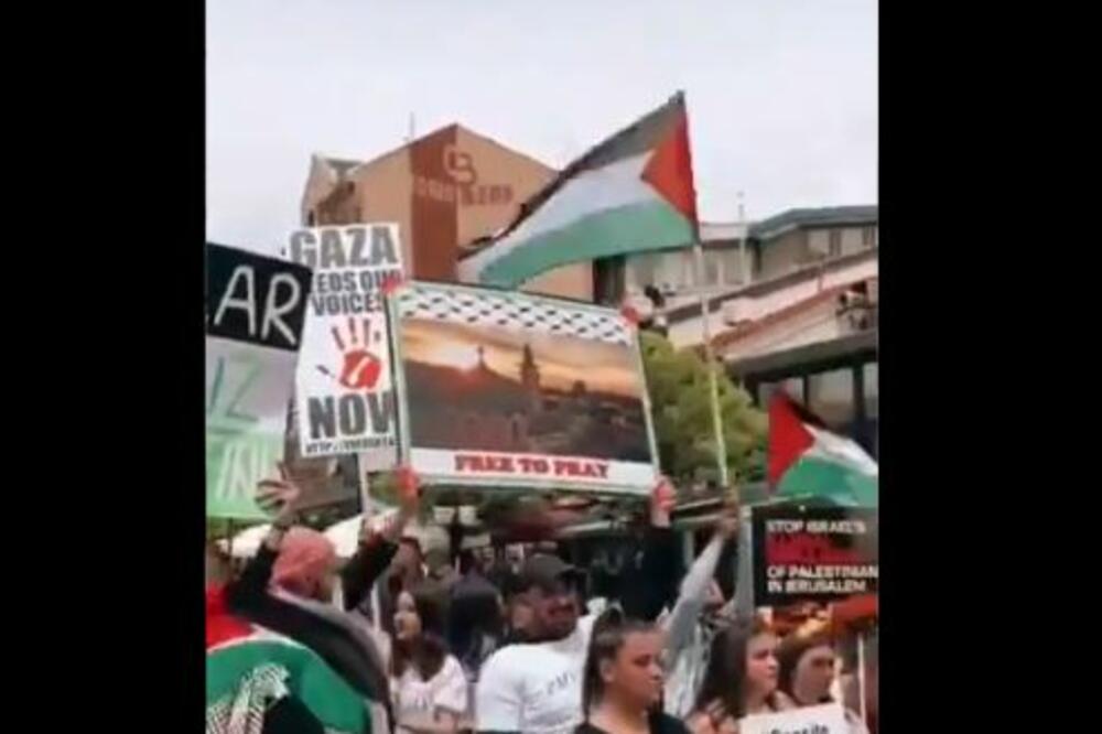 VELIKI SKUP PODRŠKE: Novopazarci su uz PALESTINCE! (FOTO/VIDEO)