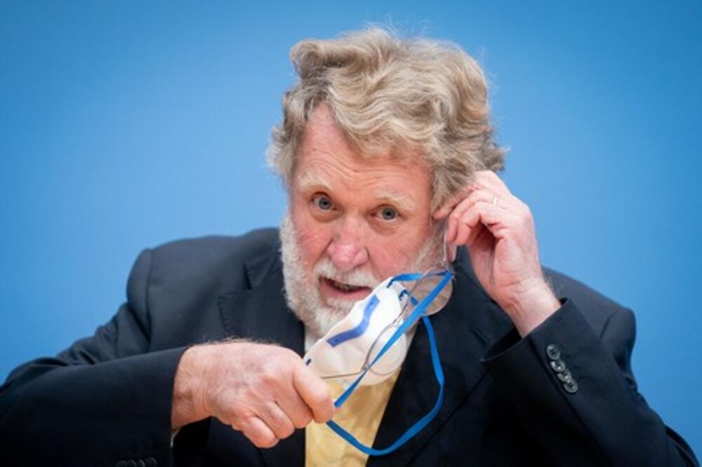 ČUVENI NEMAČKI VIRUSOLOG OBJAVIO VAŽNO UPOZORENJE U VEZI SA KORONOM: Kaže da svi moramo da se pripremimo