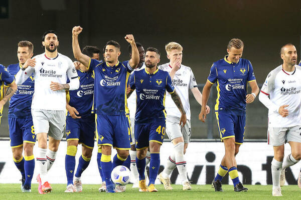 UZBUDLJIVO VEČE NA BENTEGODIJU: Verona dva puta vodila , ali nije pobedila Mihajlovićevu Bolonju!