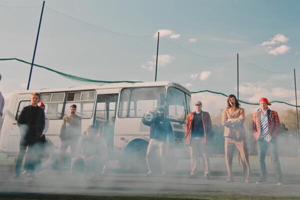 DESPOTOVIĆ I EKIPA NA DO SADA NEVIĐEN NAČIN ČESTITALI TRENERU ROĐENDAN: Rubin pomera granice u svetu marketinga!