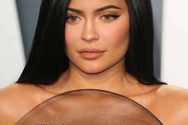 KAJLI DŽENER PROGOVORILA O POSTPOROĐAJNOJ DEPRESIJI: Rijaliti zvezda otkrila KROZ ŠTA JE PROLAZILA