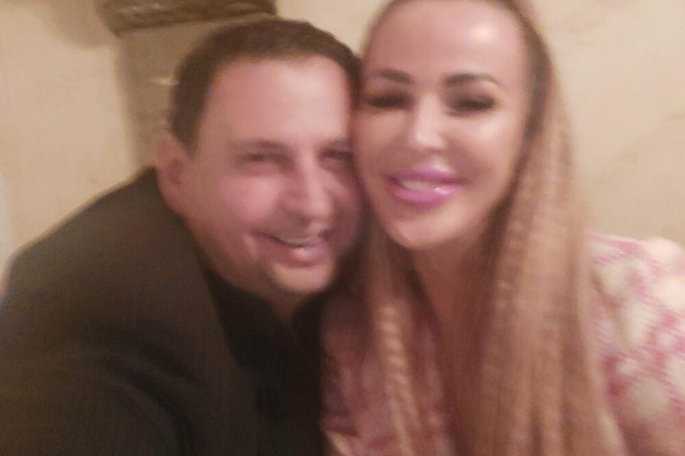 UŠLA U FAMILIJU TUĐMAN, INTIMNI SNIMAK JE LANSIRAO U ZVEZDE! Evo kako sad izgleda STARLETA koja je hapšena sa mužem