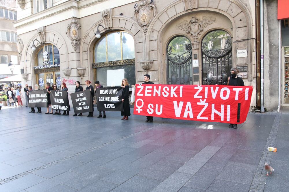 Autonomni ženski centar