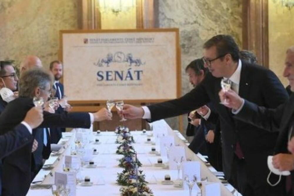 ZA VUČIĆA I NJEGOVU ZEMLJU: Predsednik Senata Češke organizovao svečanu večeru za predsednika! (FOTO)