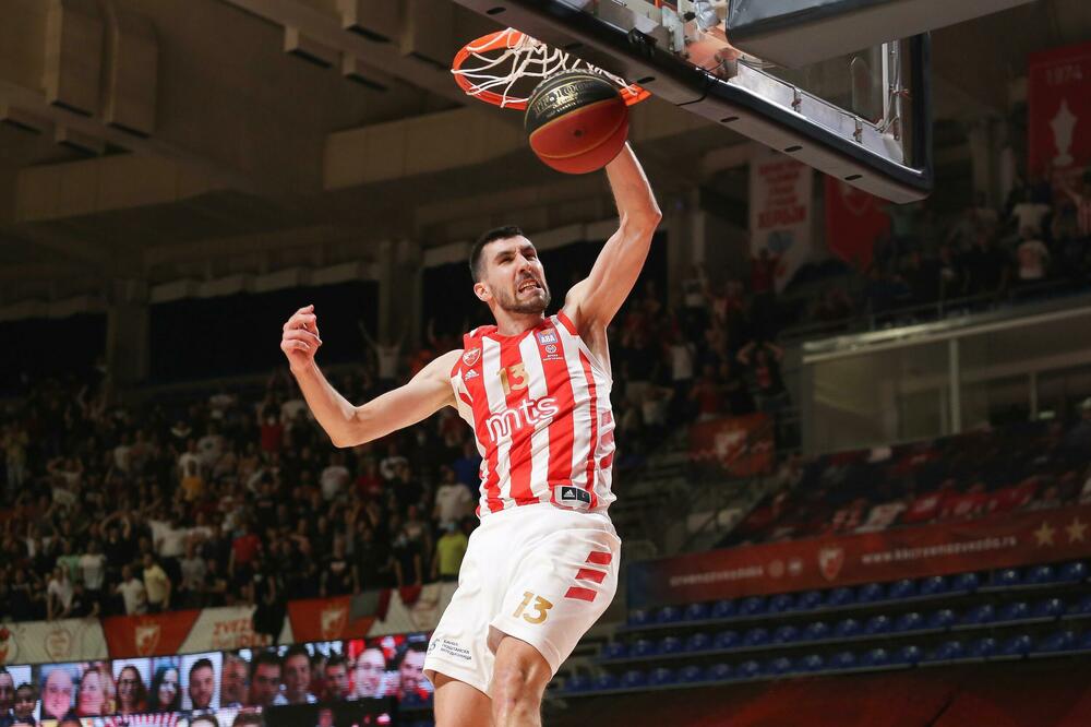 KOD KUĆE JE NAJLEPŠE: Ognjen Dobrić produžio ugovor sa Zvezdom!