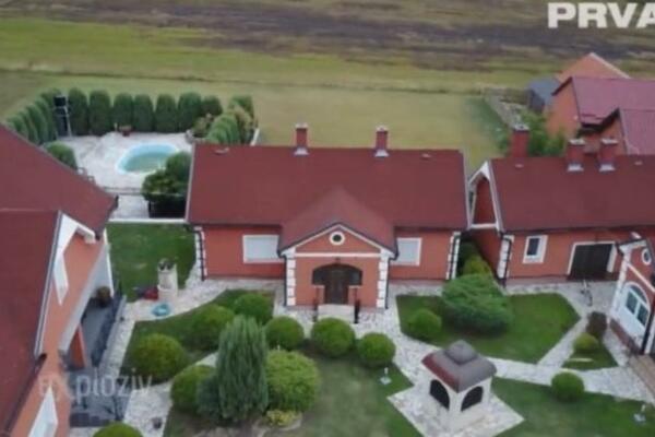 OD RASKOŠI ĆETE SE RASPAMETITI! Zna se koje je NAJBOGATIJE SELO U SRBIJI! Kao da ste u HOLIVUDU (VIDEO)