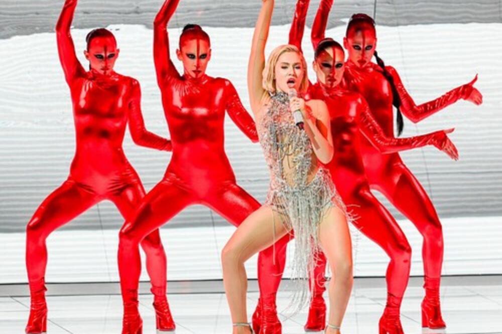 CRKVA TRAŽI DA SE ODMAH ZABRANI PESMA KIPARSKE PEVAČICE NA EVROVIZIJI: Poistovećuju je sa potčinjavanjem ĐAVOLA!